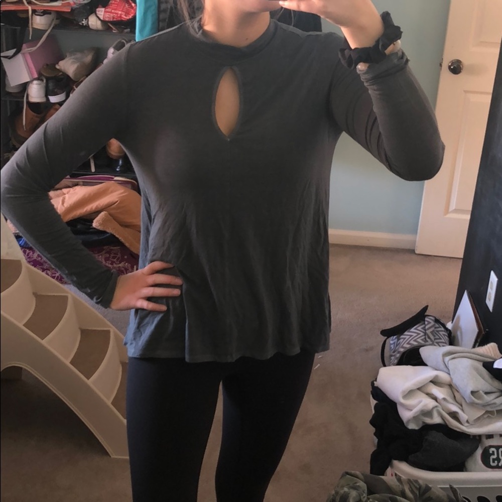 Keyhole Mock Neck Shirt